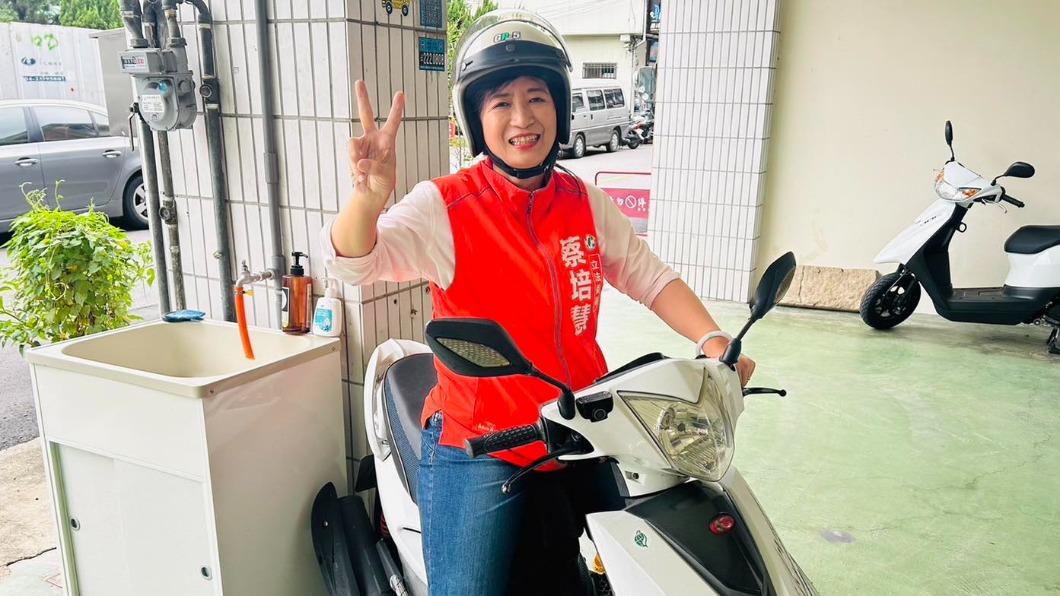 蔡培慧面臨連任挑戰。(圖/翻攝蔡培慧臉書)