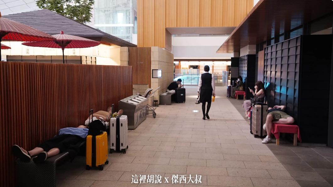 羽田T3四樓商店街/圖:傑西大叔提供