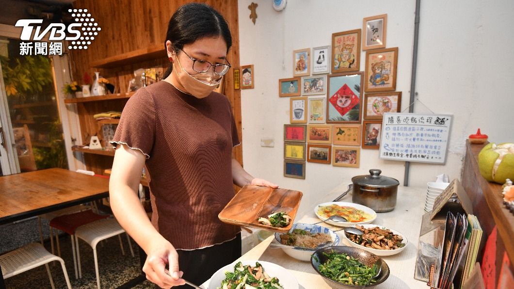 常客小臻幾乎天天來吃飯。 （圖／胡瑞麒攝）