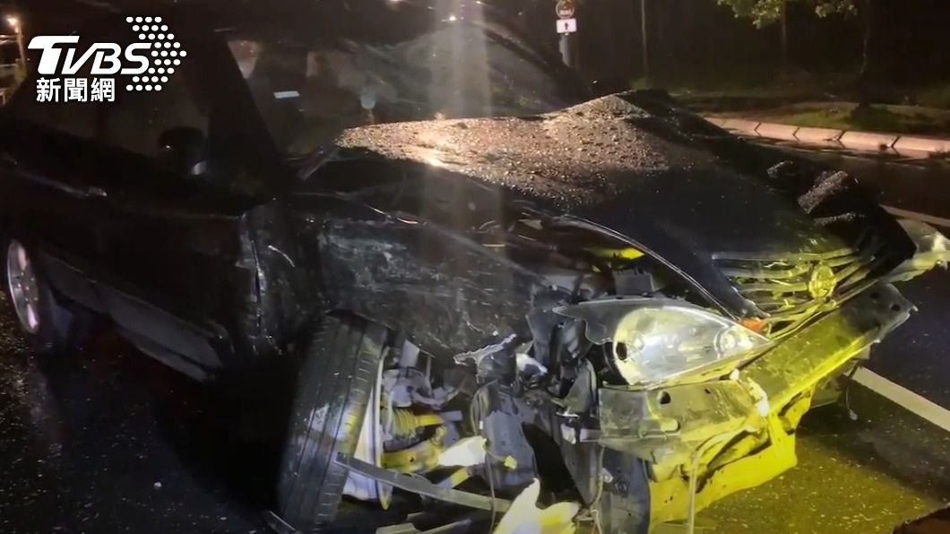 花蓮死亡車禍!騎士遭轎車猛烈撞擊 當場失去呼吸心跳