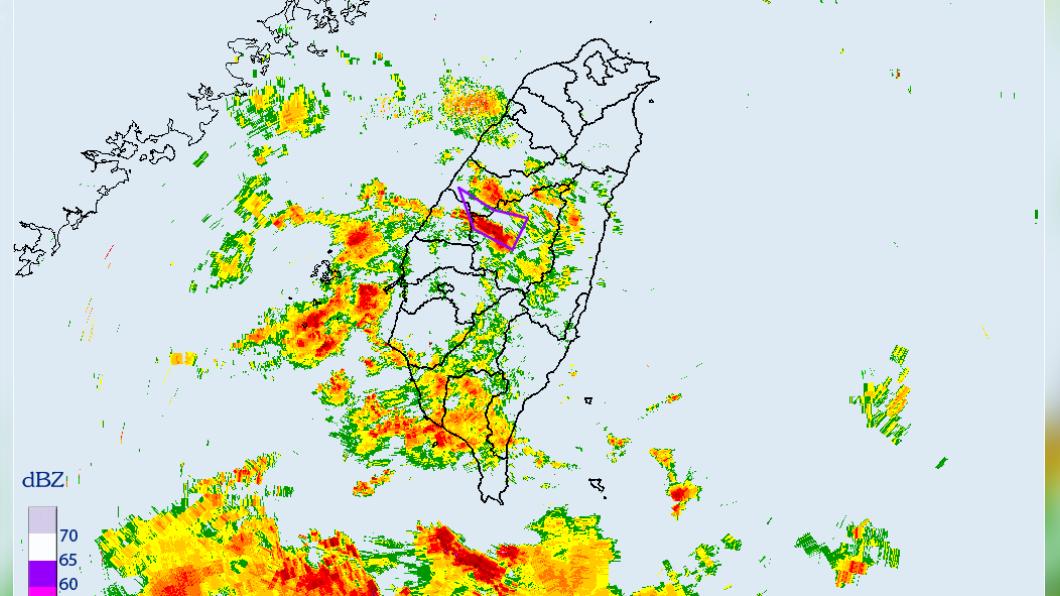大雷雨炸到入夜!3縣市國家警報響 防劇烈降雨、雷擊