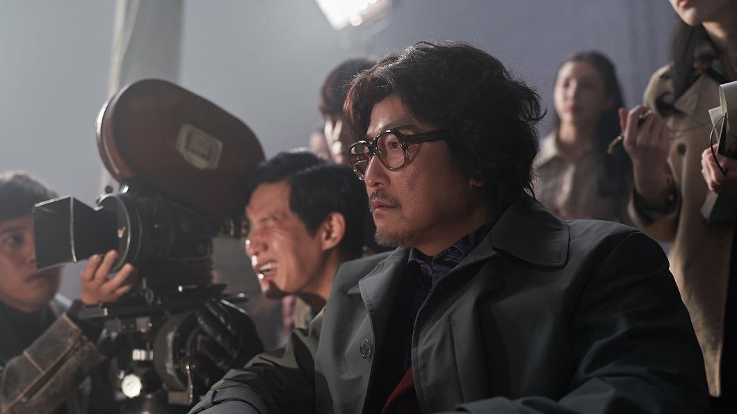 太入戲?宋康昊演《蜘蛛窩》險篡位當導演! 「雙秀晶」合作成真