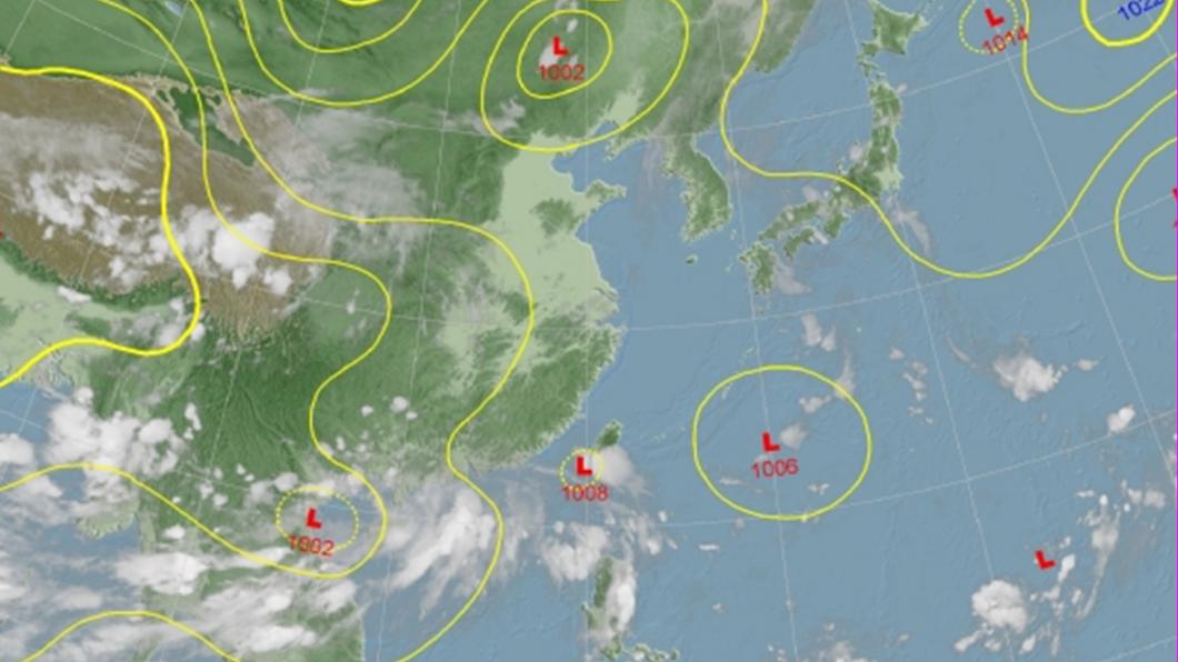 地面天氣圖。(圖/氣象局)