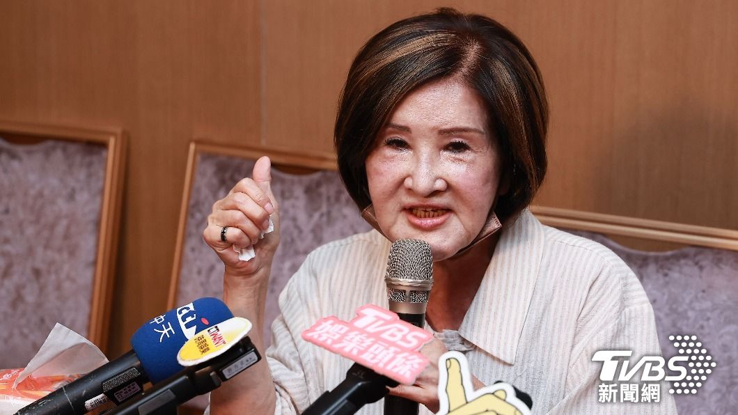 恬娃日前出席活動表達對郭台銘的支持。(圖/黃城碩攝)