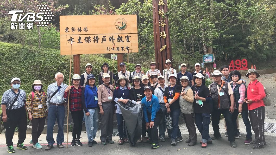 為移除「小花蔓澤蘭」廣邀「黑手指」上山