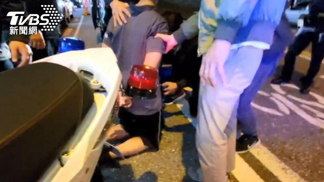 李男殺嬤後逃往花蓮遊玩,警方循線將他逮捕歸案。(圖/TVBS資料畫面)