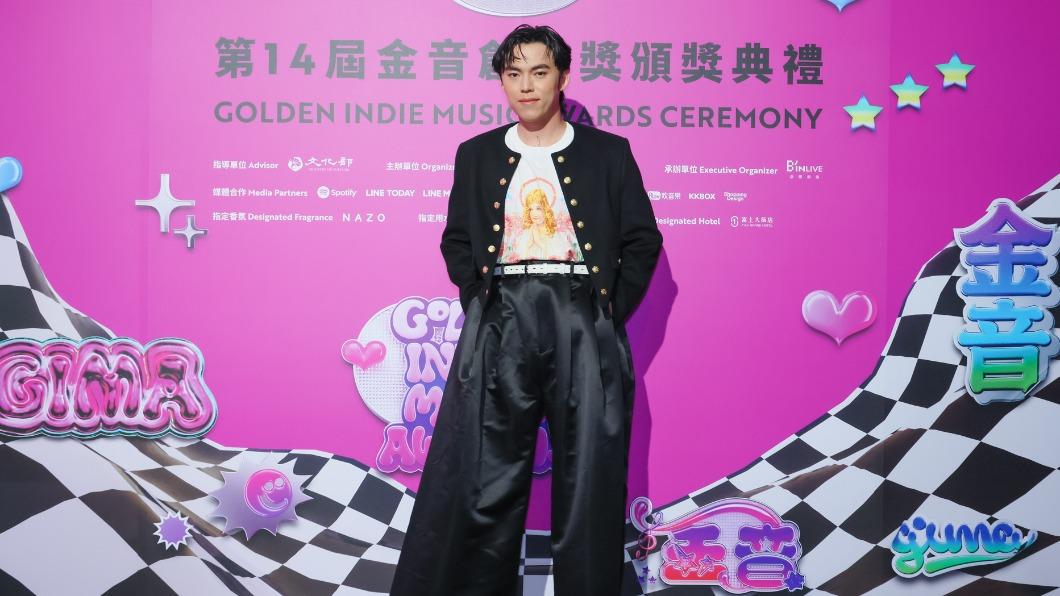 金曲歌王HUSH被女同學告白 他撕掉情書竟出事了