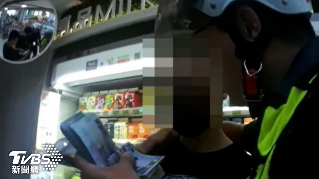 以為來抓我!越籍車手買飲料心虛 邊跑邊丟提款卡