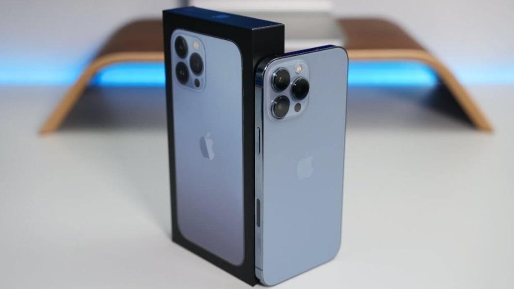 電磁波超出人體負荷 法國要求蘋果停售iPhone 12