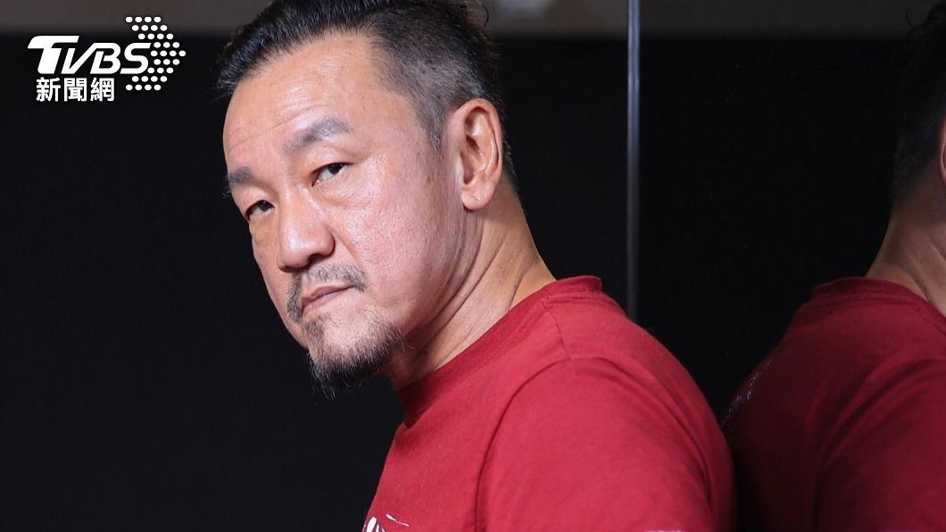 綜藝大哥爆「背板開戰舞群」！陳為民驚睹全程　小S追問身分嚇瘋