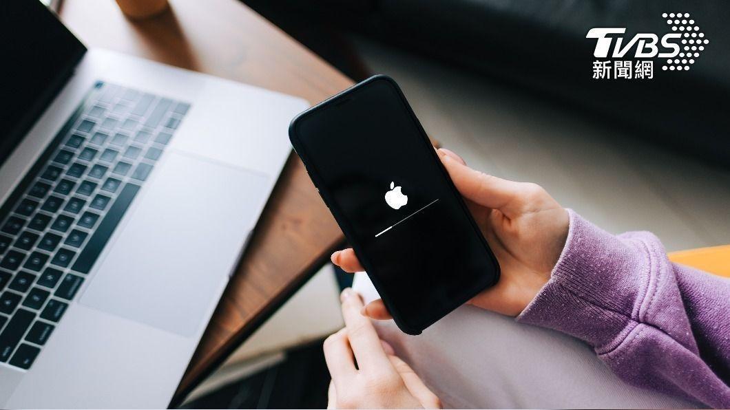 中國禁官員上班用iPhone？白宮批：激進的不當報復行為
