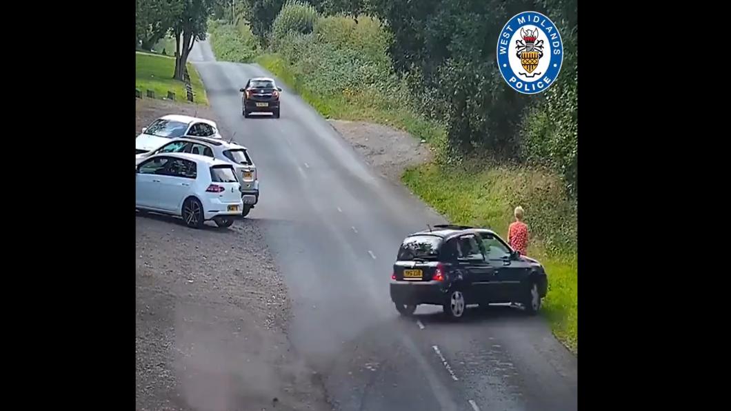 現世報？無照飆車撞傷老婦　英青年也遭追撞頭骨碎裂重傷