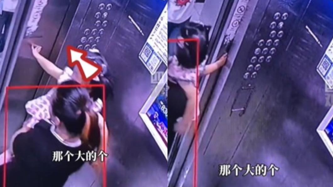 女童手被電梯夾住了。(圖/翻攝自微博《四川觀察》)