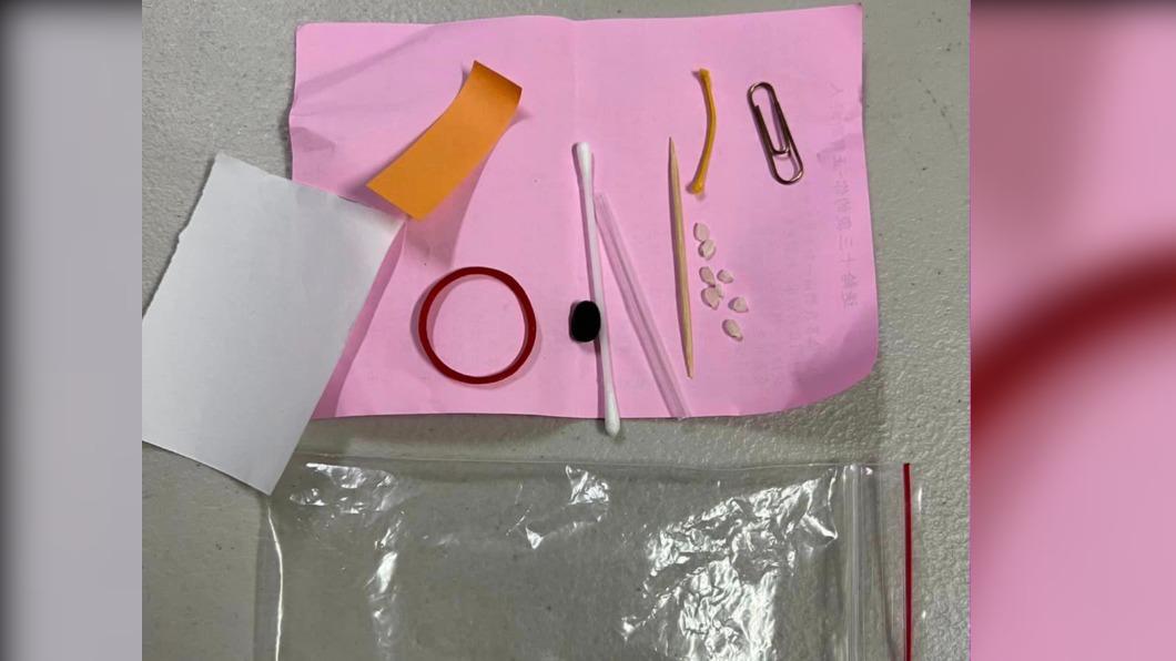 高雄13寶?國一新生禮竟送棉花棒、牙籤 校方曝含義