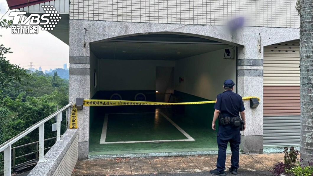 新北男住摩鐵竟裸身陳屍浴缸 警查「疑有傳播妹上門」