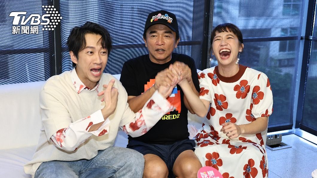 3人集氣笑得好開心。(圖/張哲鳴攝)