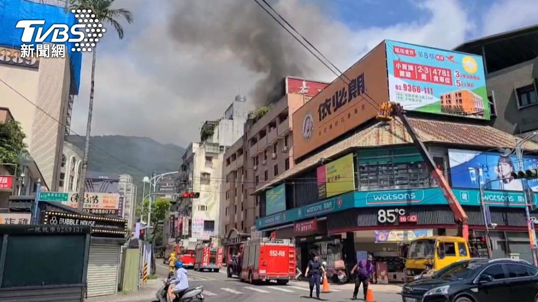 宜蘭礁溪飯店「離奇起火」!6樓高頂樓花園盆栽無故燃燒