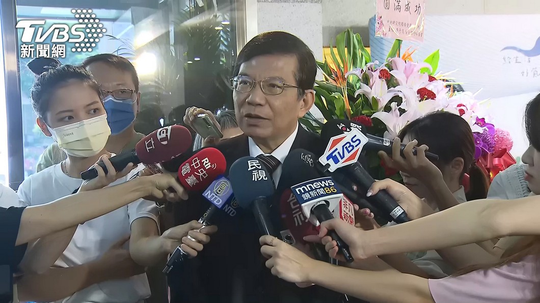 王國材表示,低薪是普遍公務員狀況。(圖/TVBS)