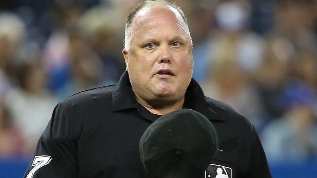 MLB/比賽中「主審神祕失蹤」!全場發呆15分鐘眾人傻眼
