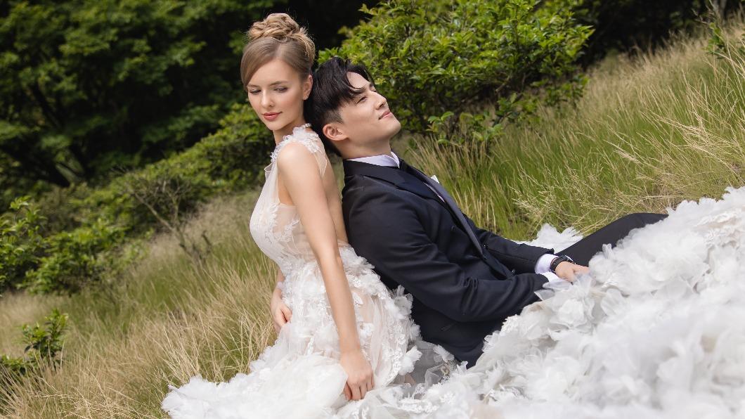 徐乃麟兒徐新洋婚禮在即!帶未婚妻飛俄羅斯拍婚紗「超甜畫面曝光」