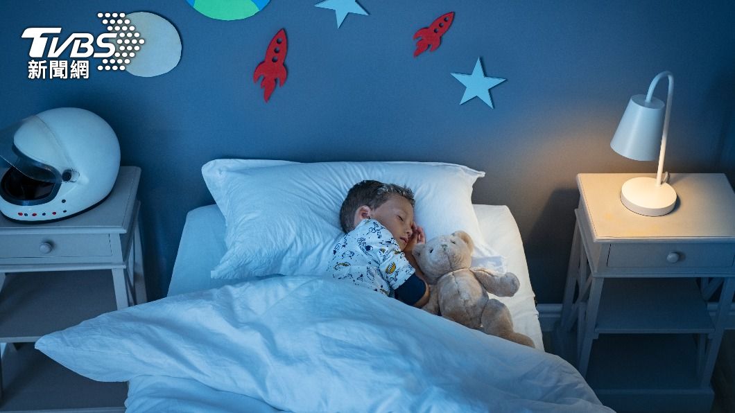 「良好睡眠」是長高不可或缺的重要因素。(示意圖,與本文無關/shutterstock達志影像)