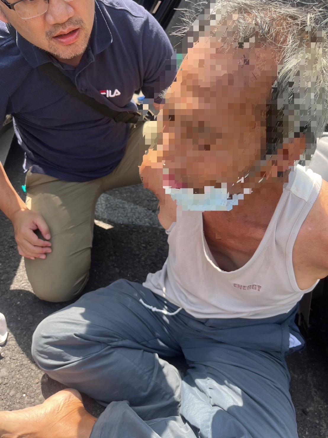 63歲的吳嫌殺人後從容離開,被警方逮捕後還堅不吐實。(圖/翻攝畫面)