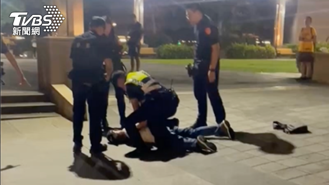 桃園高鐵爆揮刀砍人!男與前女友爆糾紛 竟掏水果刀刺腹部