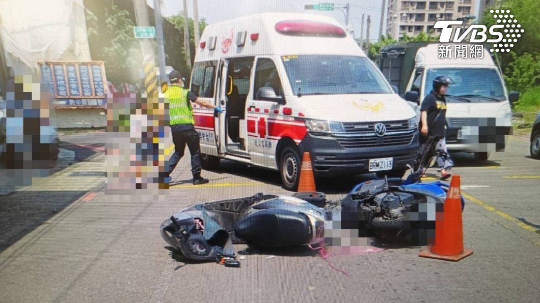 台中婦騎車載幼子遭撞飛 倒地不起2童急喊:媽媽加油