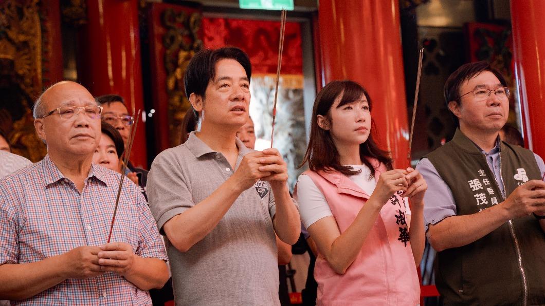 賴清德赴松山區與許淑華一同參香。(圖/賴清德辦公室提供)