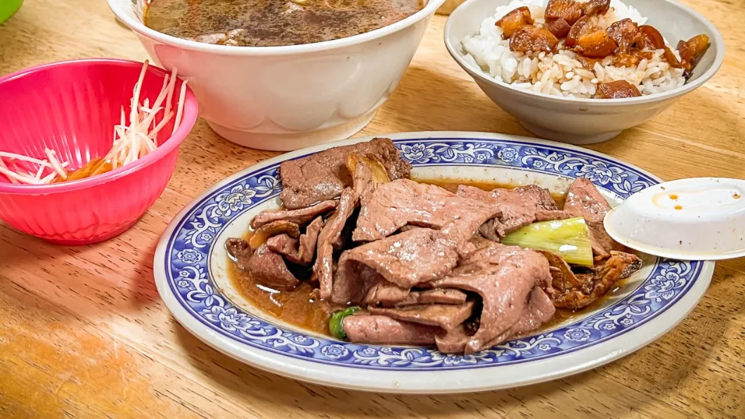 牛肝帶有麻油的香氣。(圖/大手牽小手玩樂趣提供)