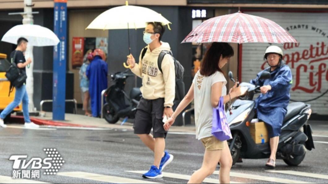 明起午後雨擴大!變天倒數「降溫時間曝」 中秋颱風變數多
