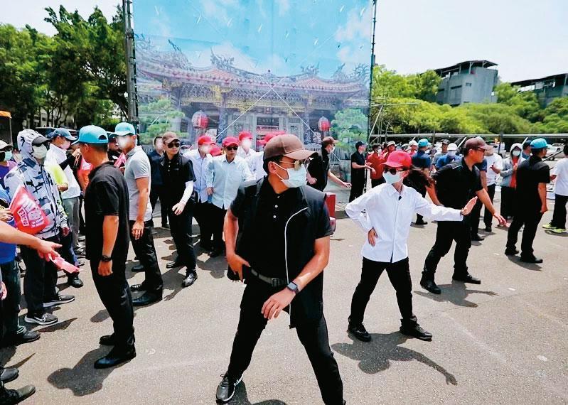 國安局內部人士看不慣高官公器私用行徑,向地檢署告發。(圖/國安局提供)