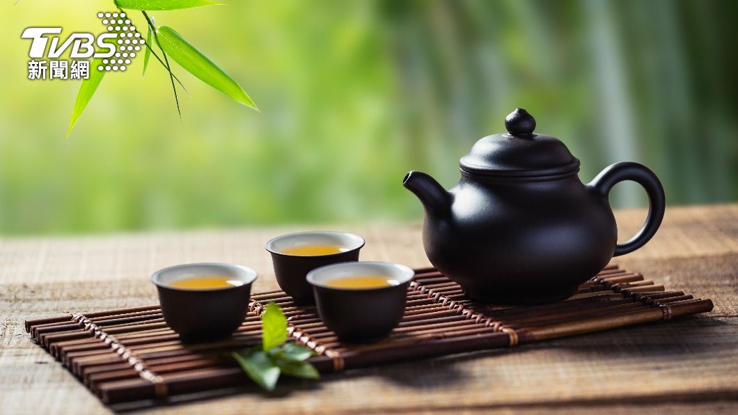 營養師推薦茶類拿來提神比咖啡來的好。（示意圖／shutterstock達志影像）