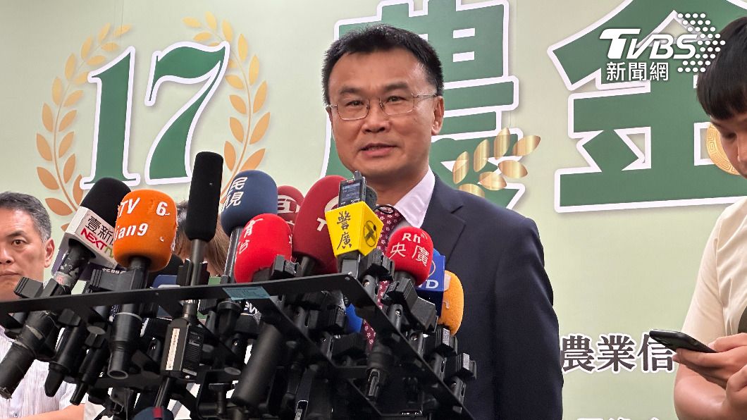最後一天當部長!曝常跟總統吵架 陳吉仲哽咽:離開了攻擊就會減少