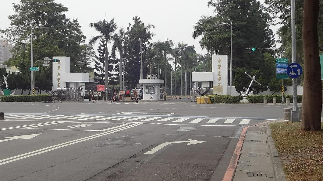 左營海軍暴力濺血！中士不滿挨罵　持「榔頭」爆打中校頭部