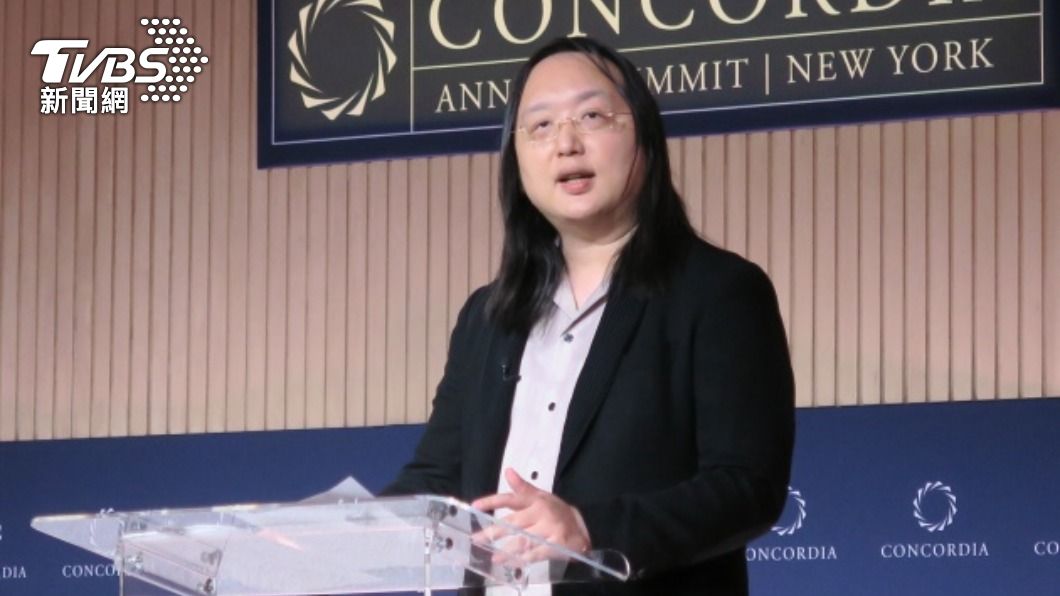 唐鳳赴紐約演講　分享台灣數位民主經驗