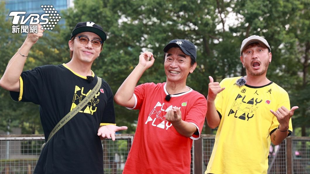 坤達、吳宗憲、KID(林柏昇)在信義區合體。(圖/黃城碩攝)