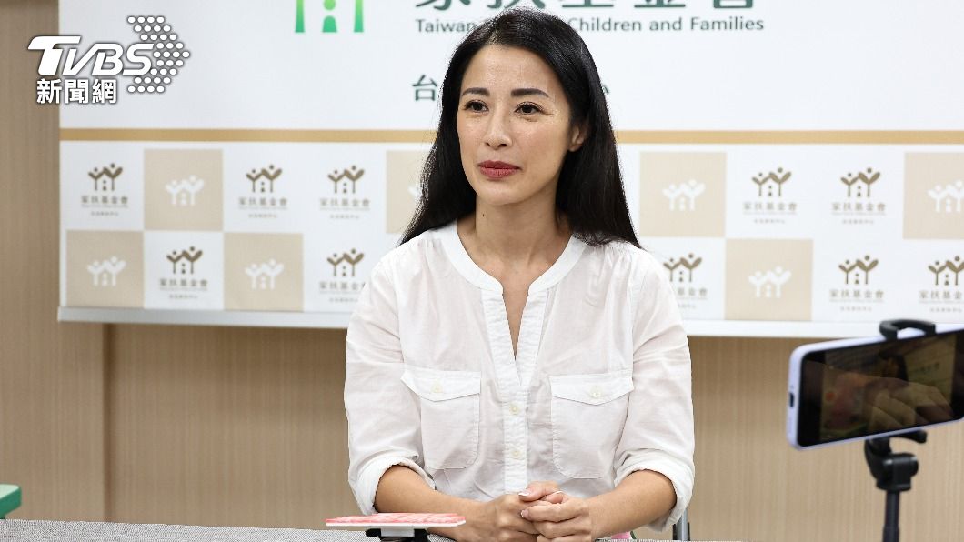 李蒨蓉自認是「跪婦」。(圖/張哲鳴攝)