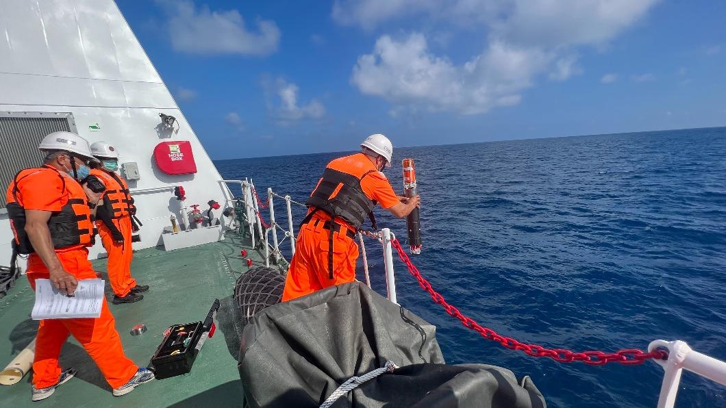 外籍貨輪船員落海失蹤 海巡百浬馳援尋獲遺體