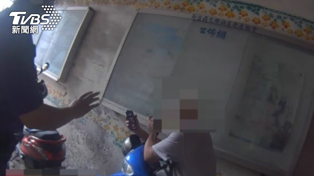 消防員被打後通知警方到場,事後也對該名男子提告。(圖/TVBS)