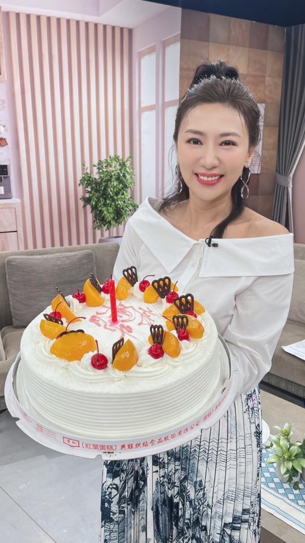 連靜雯慶祝44歲生日。(圖/楠軒工作室提供)