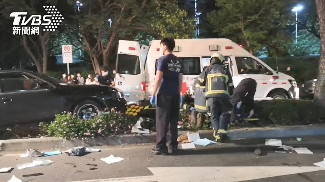 車禍釀成1死2傷。(圖/TVBS)