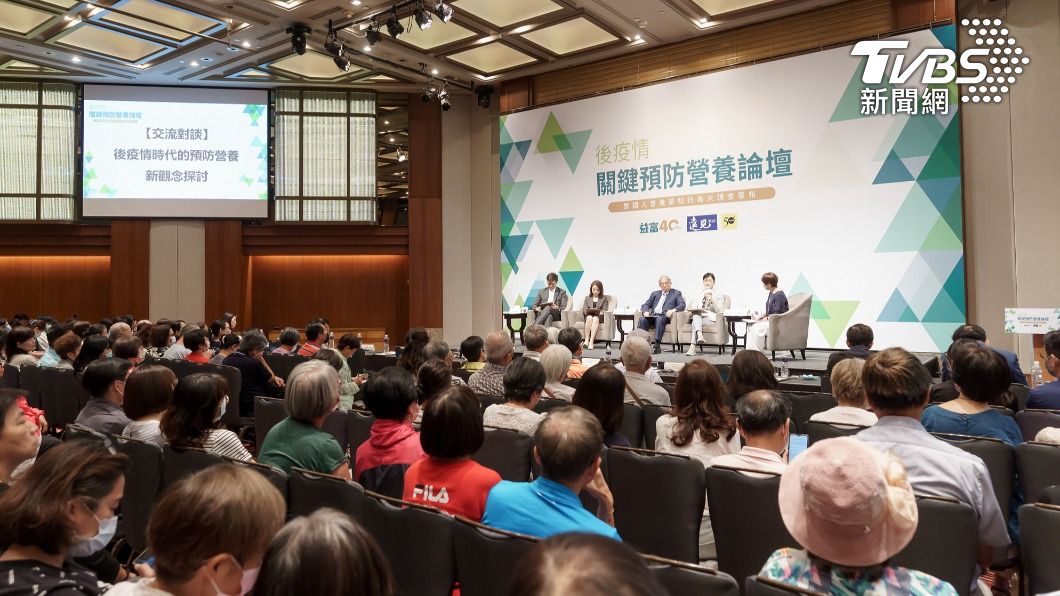 根據調查40歲以上國人 僅35%民眾重視營養攝取(圖/益富)