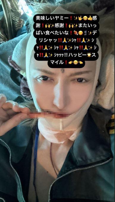 MiA自爆「啃食自己的骨頭」。(圖/翻攝自MiA推特)