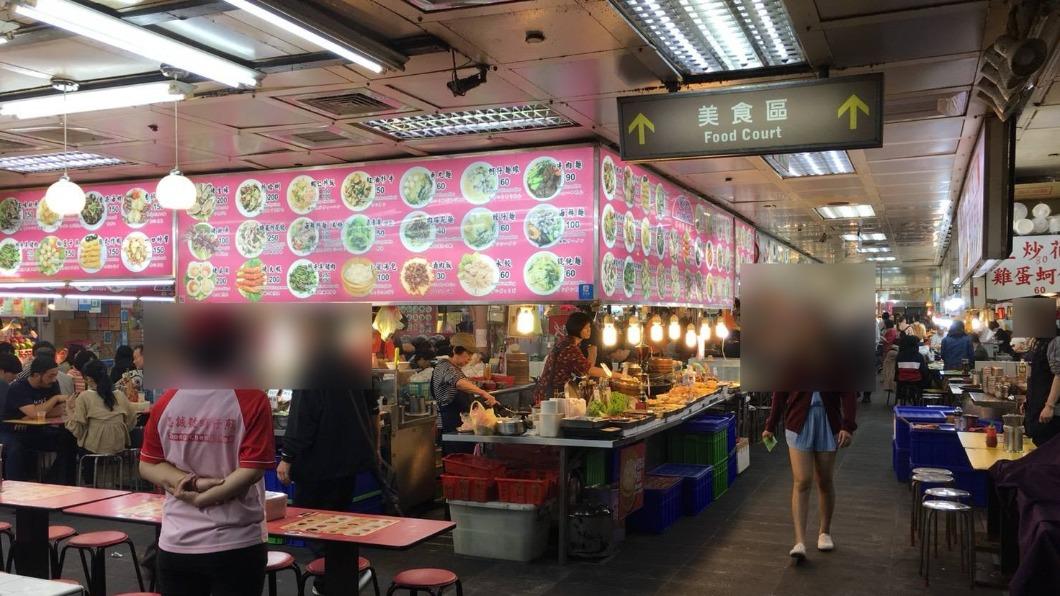 士林市場地下美食街將暫停營業,啟動「空調及共食區整修工程」。(圖/翻攝自台北市市場處官網)