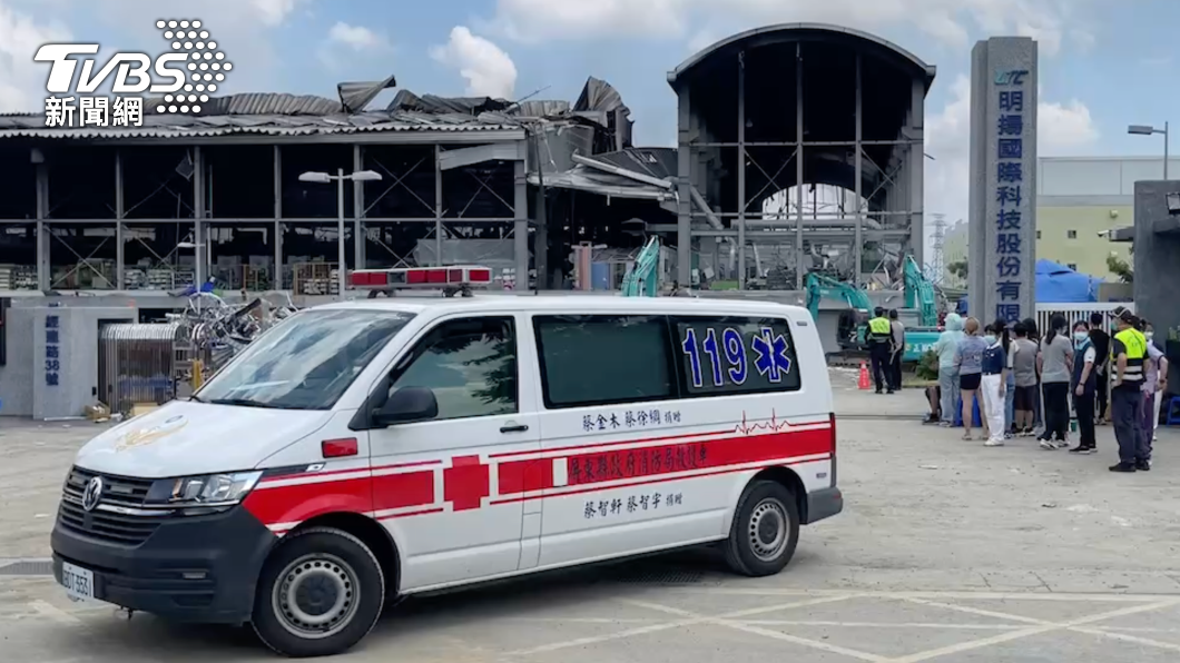 快訊／屏東明揚爆炸現場移出「1焦黑遺體」　尚有1人失聯