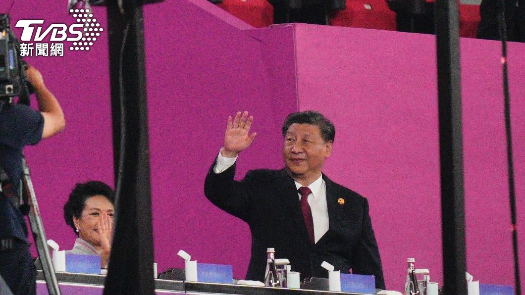 亞運中華隊進場！央視急切「習近平微笑畫面」