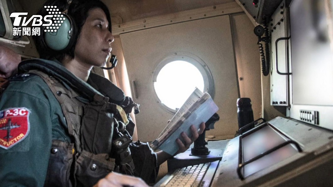 湊巧、混淆?軍迷曝共機航線重疊我民航機