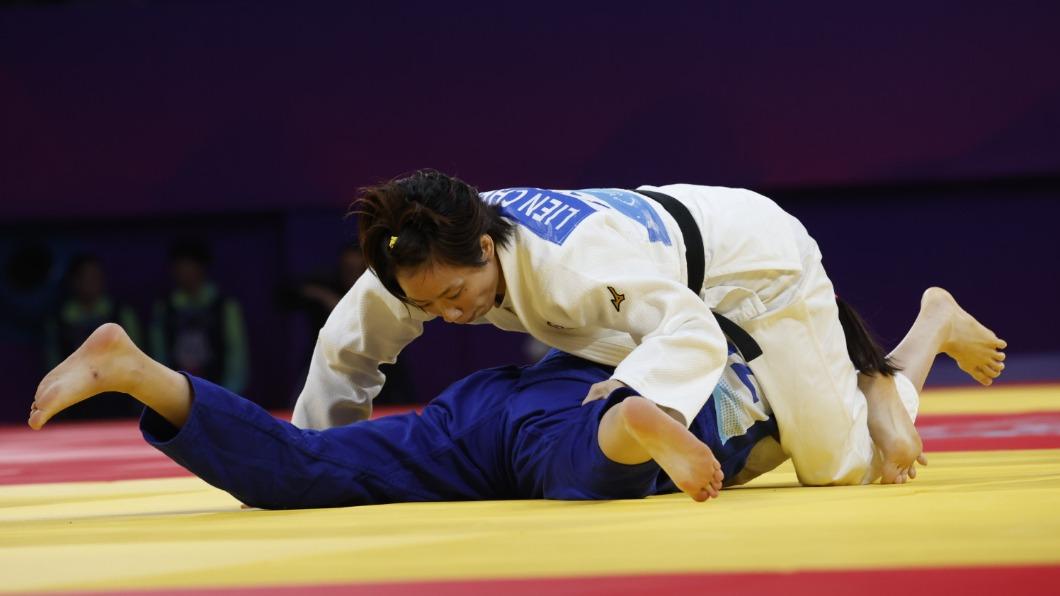 杭州亞運/太感動!35歲連珍羚力克日本選手 柔道再摘金