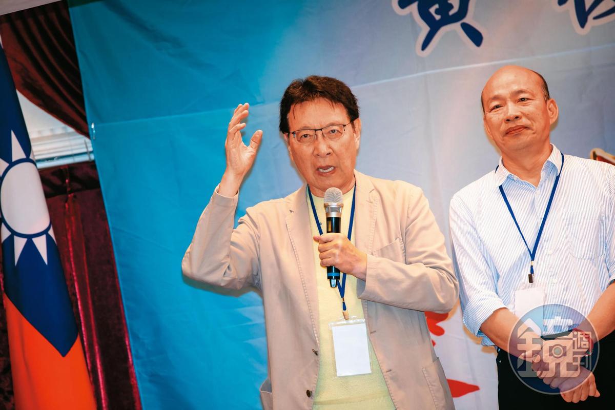 泛藍支持者對藍白合期待高,趙少康(圖左)日前密會韓國瑜,盼加速非綠陣營整合。(圖/鏡週刊)